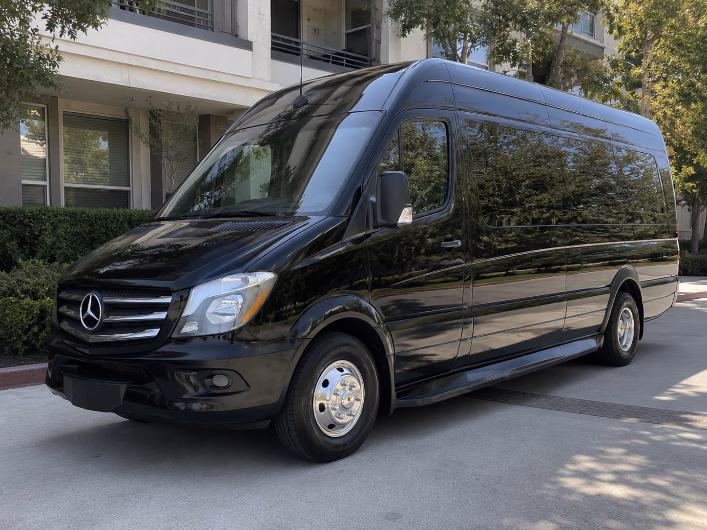 find the perfect transportation for your next private event 3
