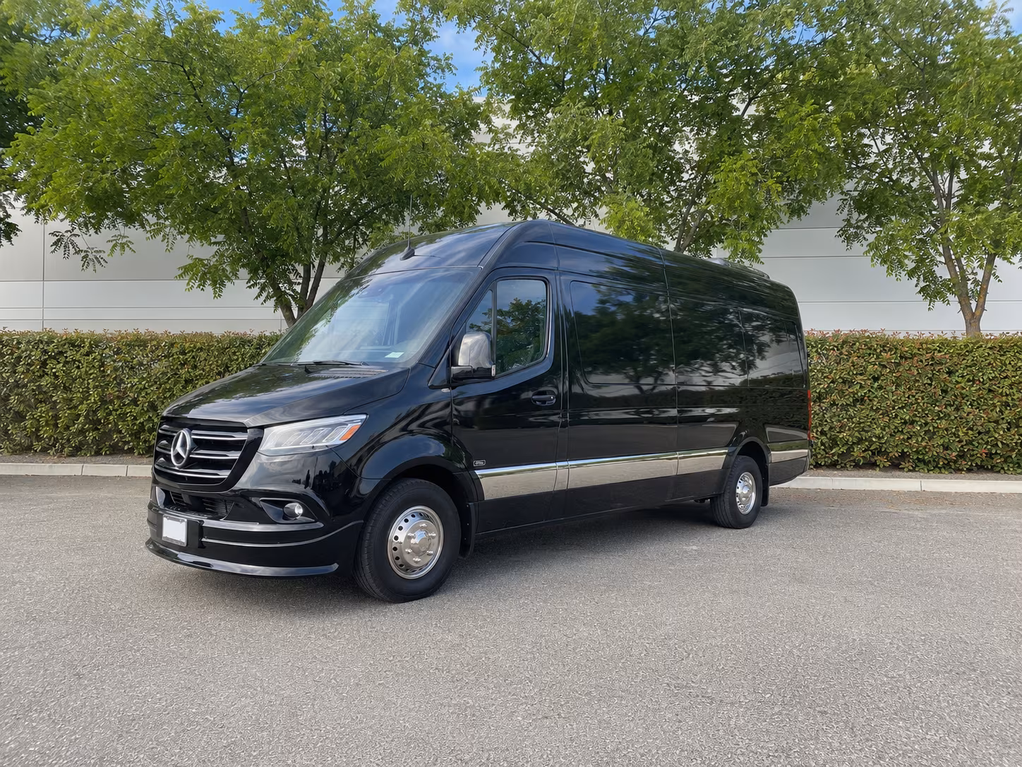 tucson 10 passenger sprinter van