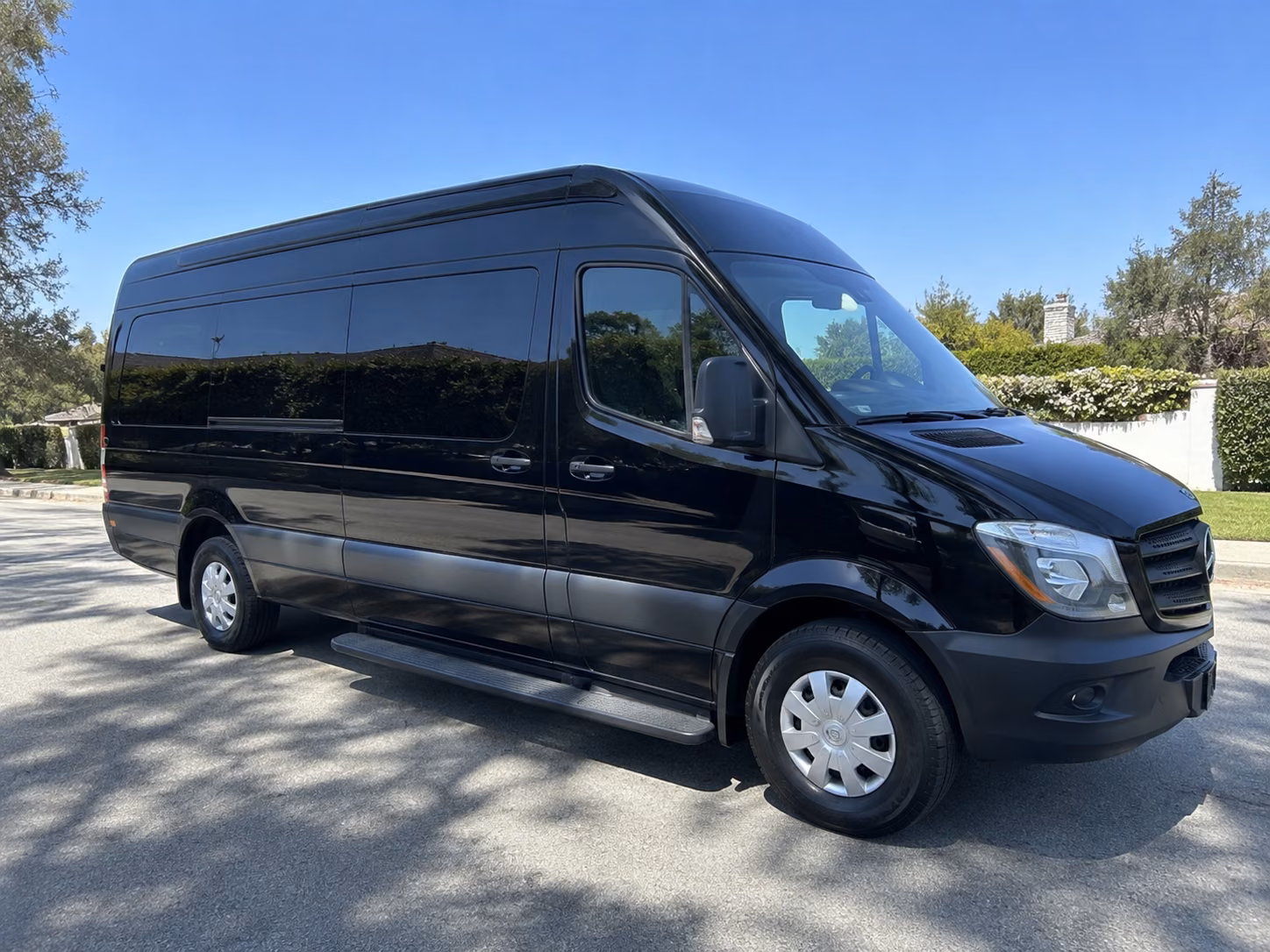 tucson 12 passenger sprinter van