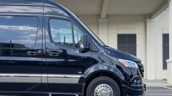 tucson 12 passenger sprinter van